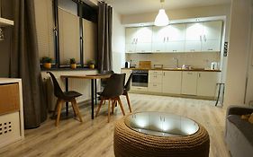 Apartament Czerwone Maki